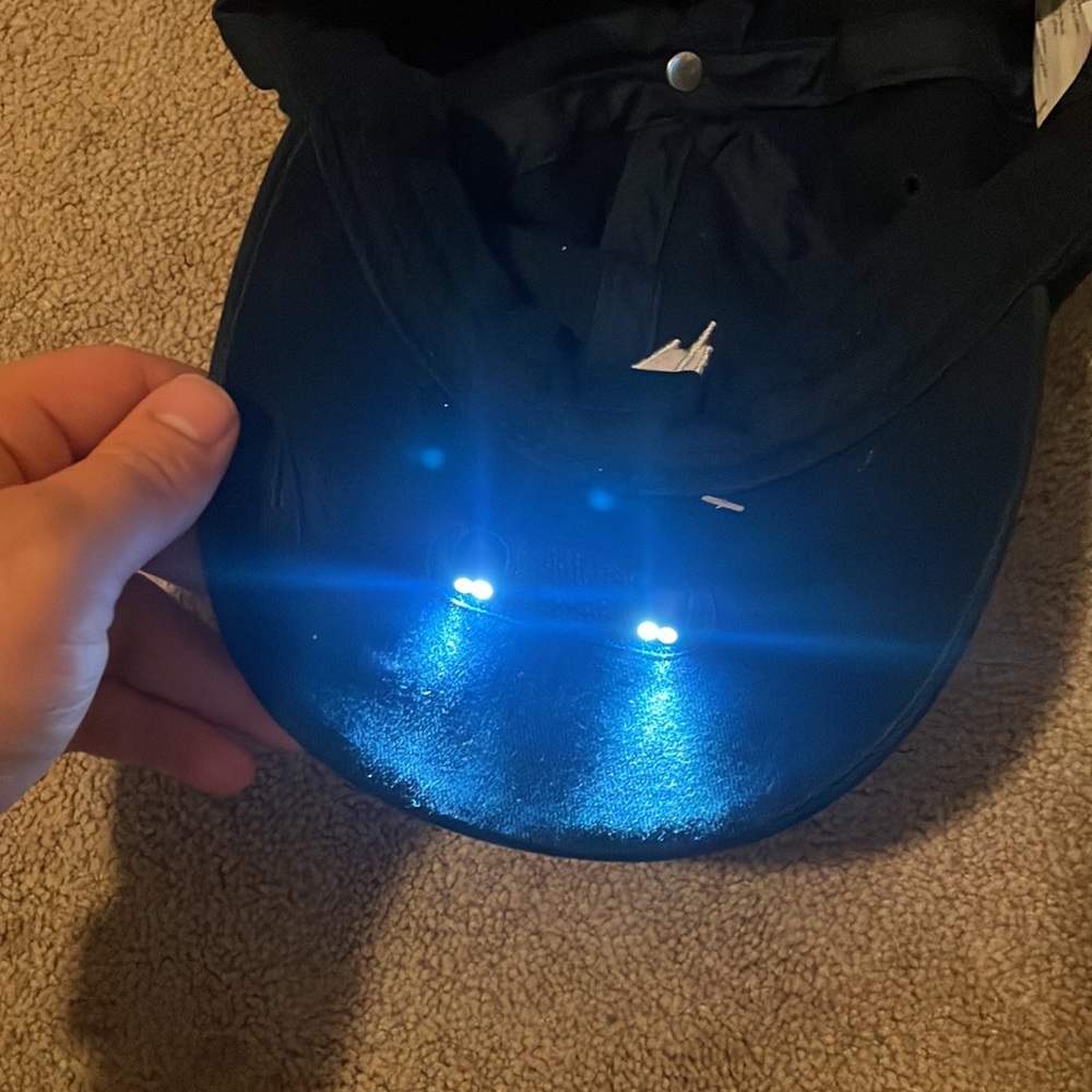 Flashlight hat - Picture 3 of 3